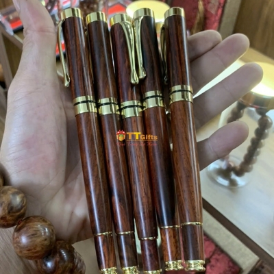 Bút ký gỗ trắc dạng nắp BG 02