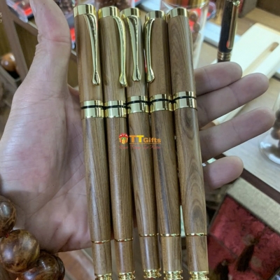 Bút ký gỗ ngọc âm dạng nắp BG 16