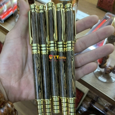 Bút ký gỗ trầm sánh dạng nắp BG 23