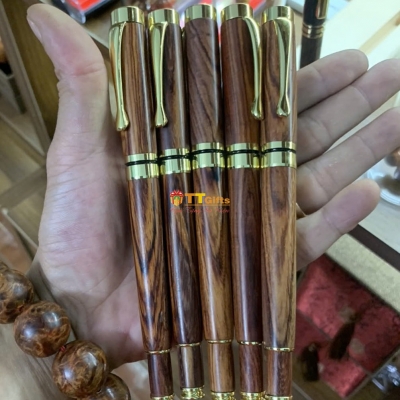 Bút ký gỗ cẩm dạng nắp BG 06