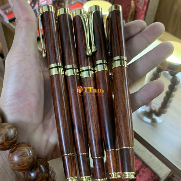 Bút ký gỗ trắc dạng nắp BG 02